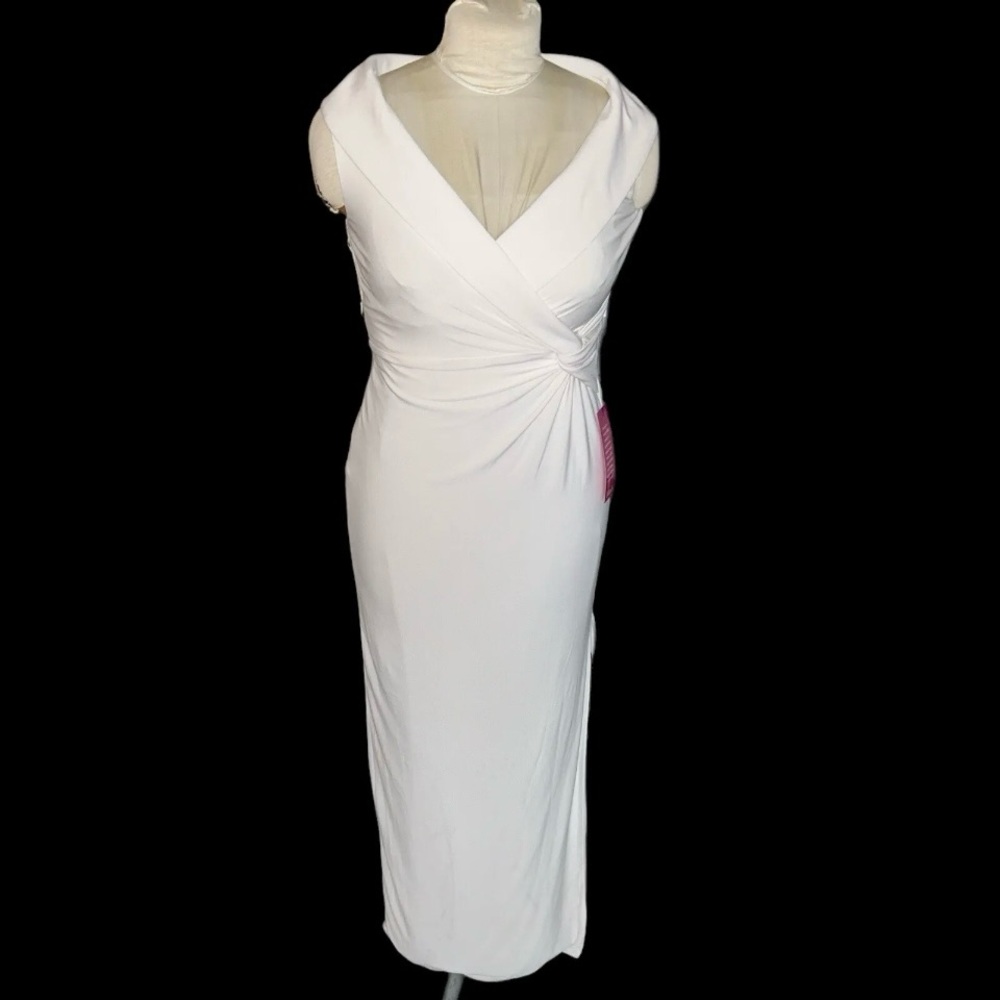 NWT Lauren Ralph Lauren Fold Over Collar V-Neck Sleeveless Side Slit Gown Size 2